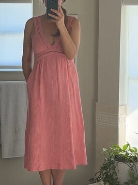 Steve Madden Coral-Pink Sleeveless V-Neck Midi Dress